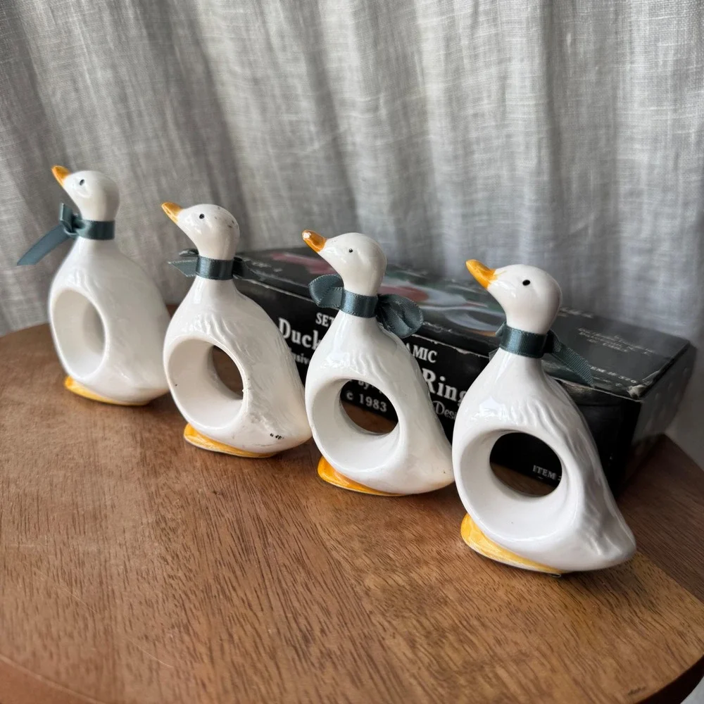 Vintage 1983 Country Duck Napkin Ringa Ceramic Set of 4 White Blue Bow *READ